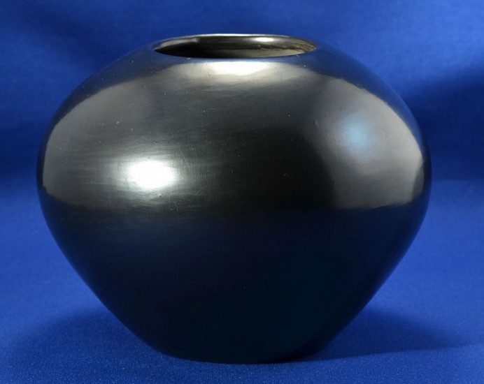 04 - Maria Martinez, Maria Martinez Pottery, Maria Poveka: Polished Blackware Jar (5.25" ht x 6.75" d)
Hand coiled clay pottery