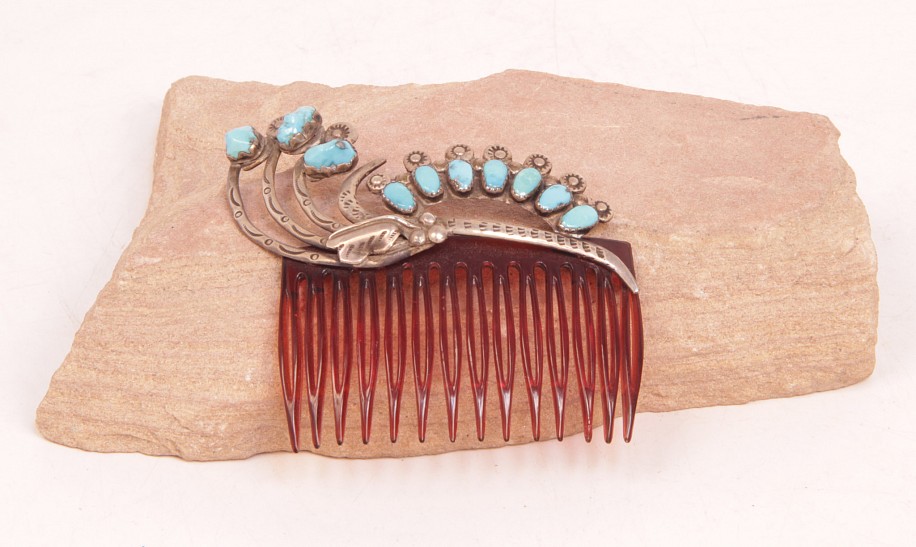 07 - Jewelry-Old, Hair Comb by Leonard & Lula Weebothee: Sterling Silver, Turquoise (3.75")
c. 1960, Sterling Silver and Turquoise