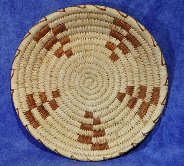 02 - Indian Baskets, Papago Basketry: c. 1960 Tray, Five-Petal Motif (8.5")
c. 1960, Yucca and Yucca Root