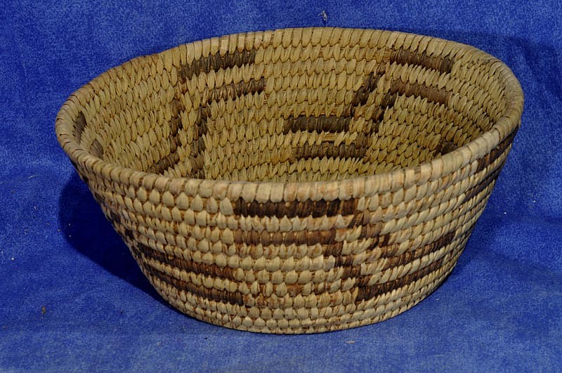 02 - Indian Baskets, Papago Basketry: c. 1940 (2 3/4" ht x 6 3/4" d)
c. 1940, Yucca and Devil's claw