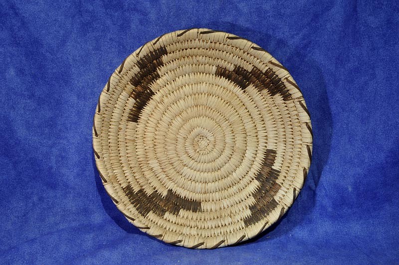 02 - Indian Baskets, Papago Basktry: c. 1960 Tray, Whirl Motif (9")
c. 1960, Yucca and Devil's claw