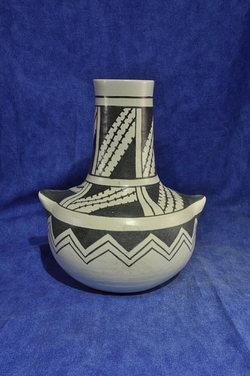 03 - Pueblo Pottery, Anasazi reproduction pottery
1970