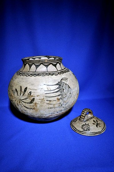 03 - Pueblo Pottery, Antique Tesuque/Powhoge Pottery: c. 1880 Large Lidded Olla, Original Condition (13" ht x 12" d)
c. 1880, Hand coiled clay pottery