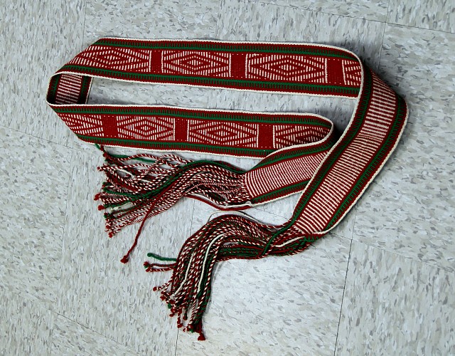 Loom-Woven Red Sash – Les Bucherons