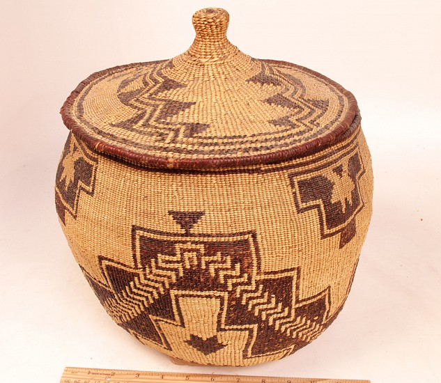 02 - Indian Baskets, Achumawi Lidded Large Basket 13" x 14" c.1890s